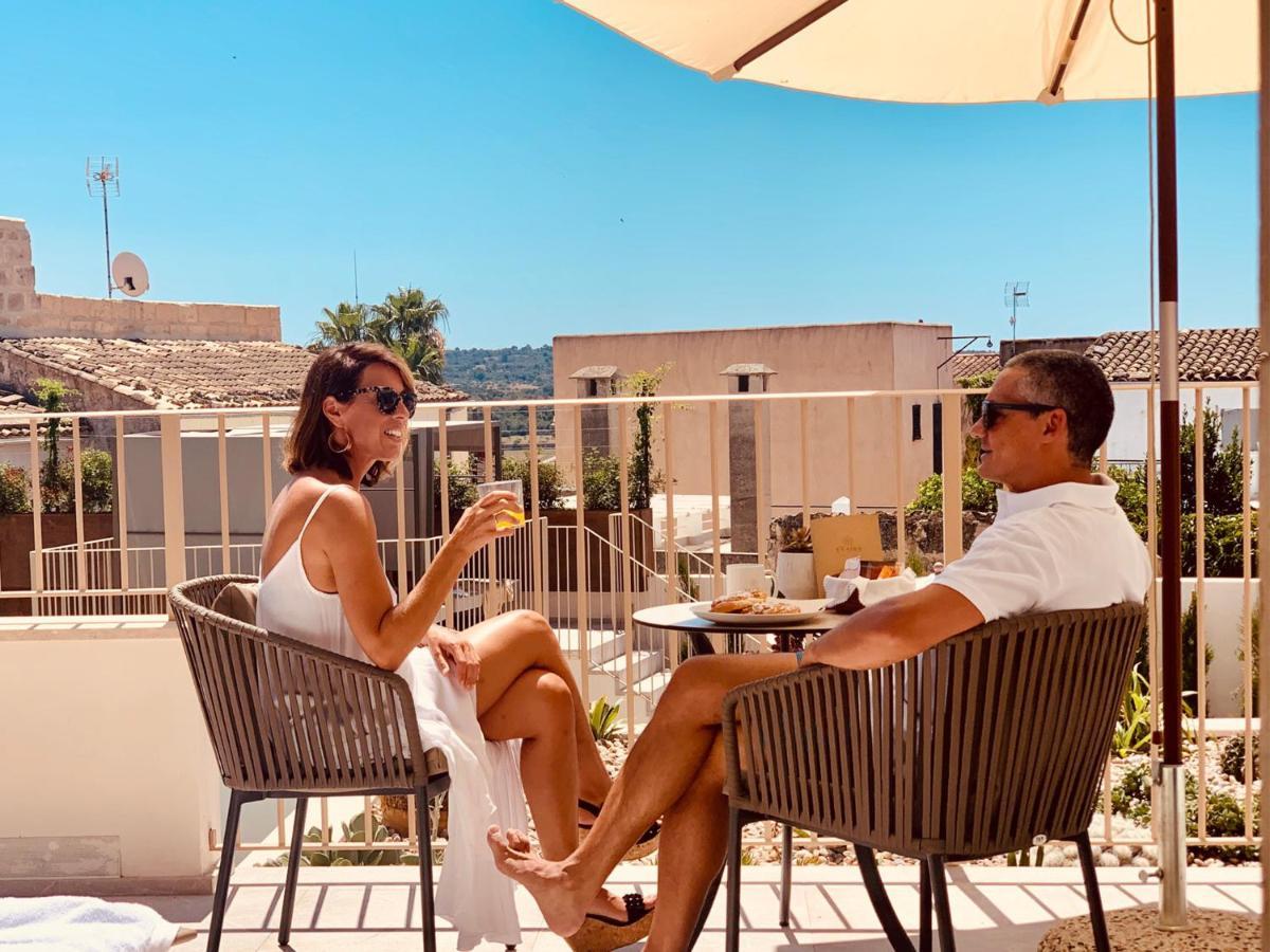 Ynaira Hotel & Spa Ariany Esterno foto