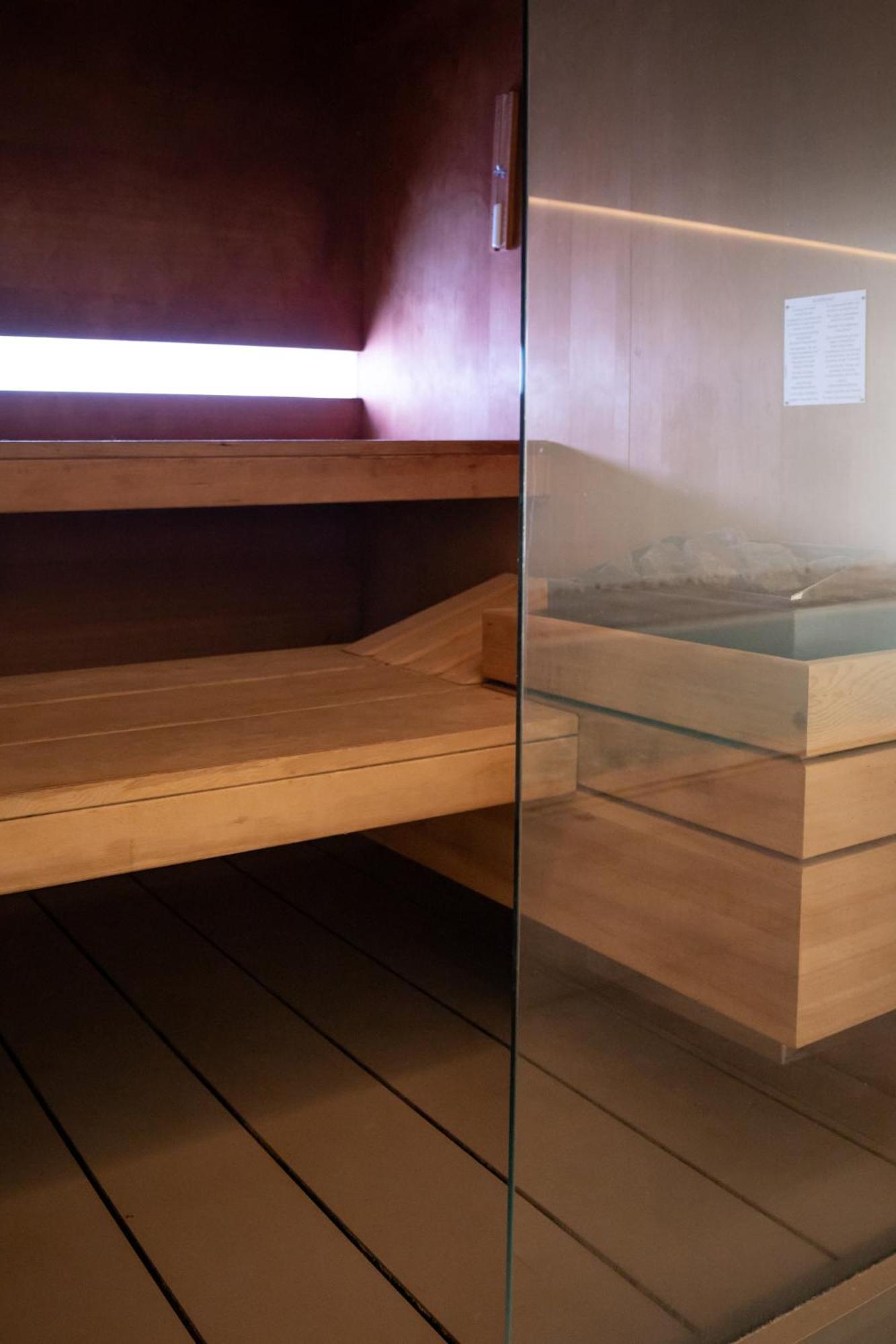 Ynaira Hotel & Spa Ariany Esterno foto